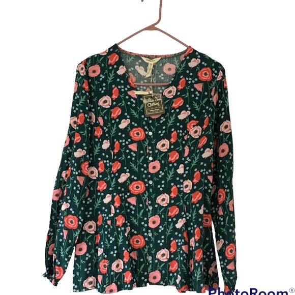Matilda Jane Floral Top Size Medium Red /Green Bell Sleeves - Picture 1 of 3